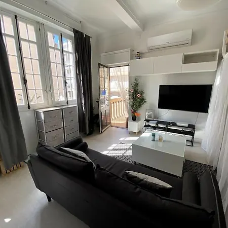 Apartament Moderne, Terrasse Et Climatise, Proche Plage, Spacieux Antibes