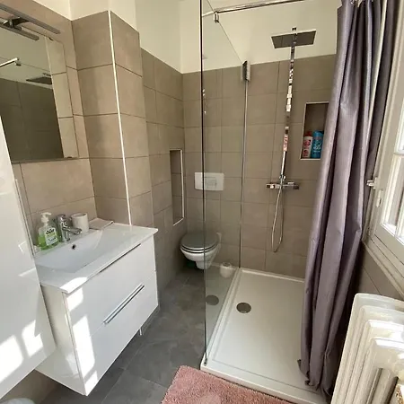 Διαμέρισμα Moderne, Terrasse Et Climatise, Proche Plage, Spacieux Αντίμπ