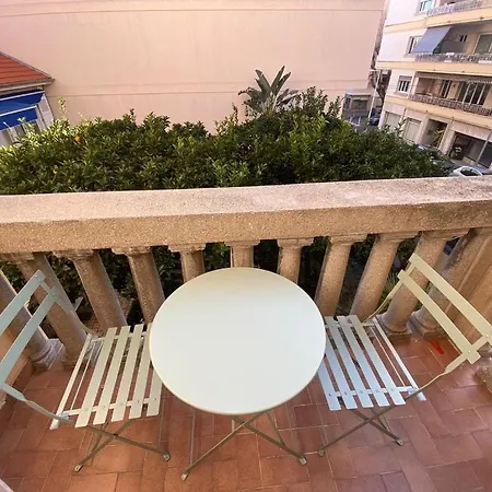 Διαμέρισμα Moderne, Terrasse Et Climatise, Proche Plage, Spacieux